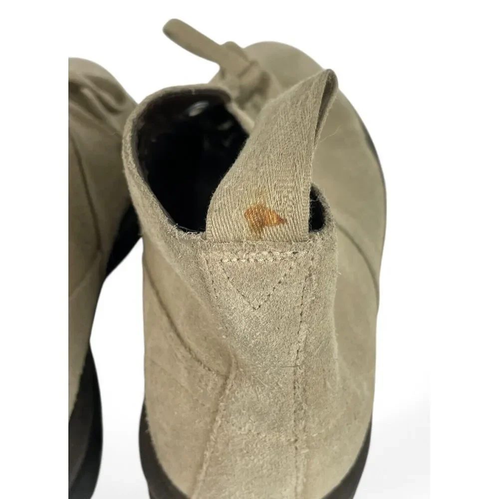 Dr. Martens Mens Boots Church Tan Suede Leather Unisex Doc Mens 8 Womens 9